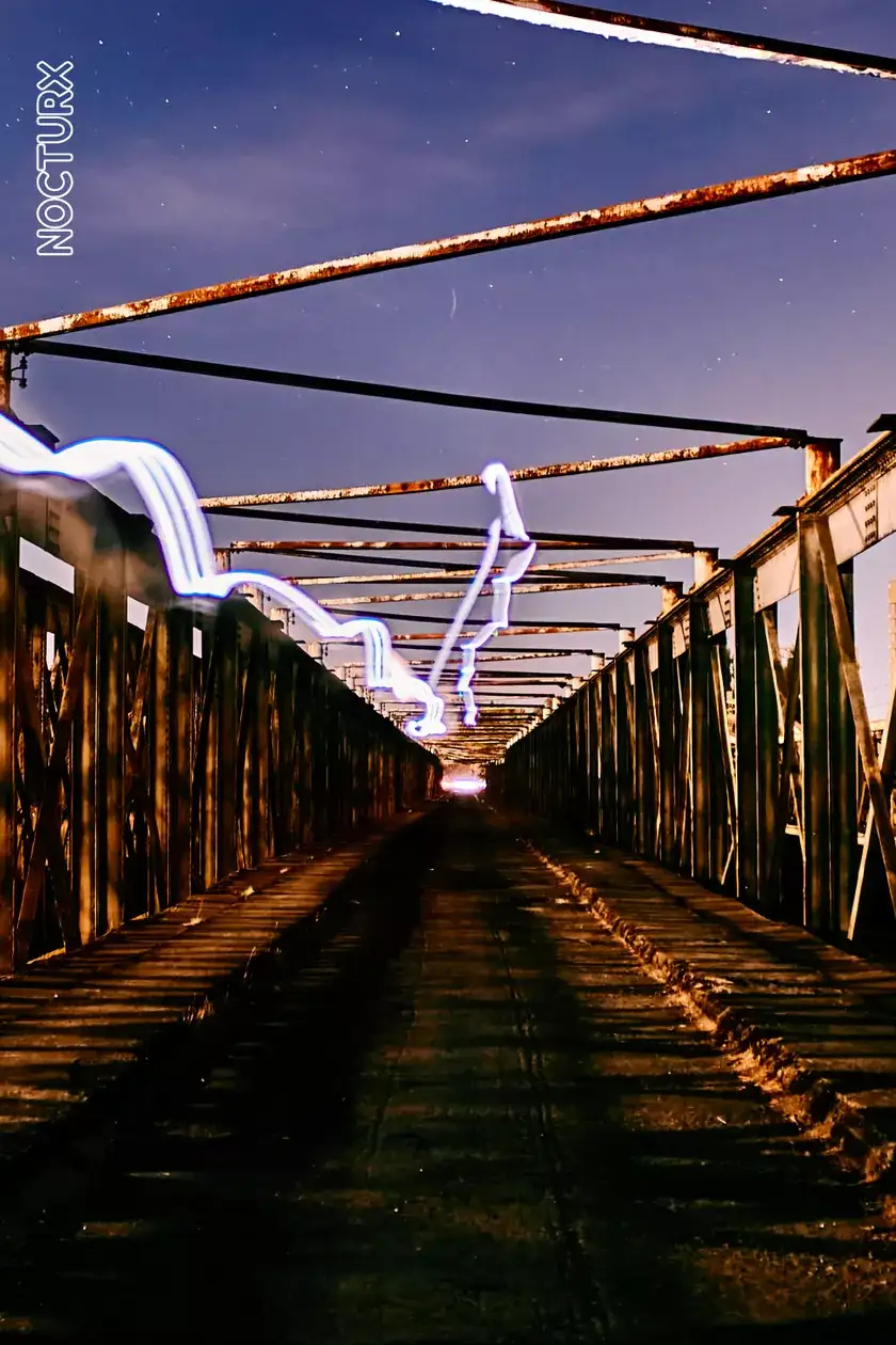 El viejo puente Maule bajo las estrellas